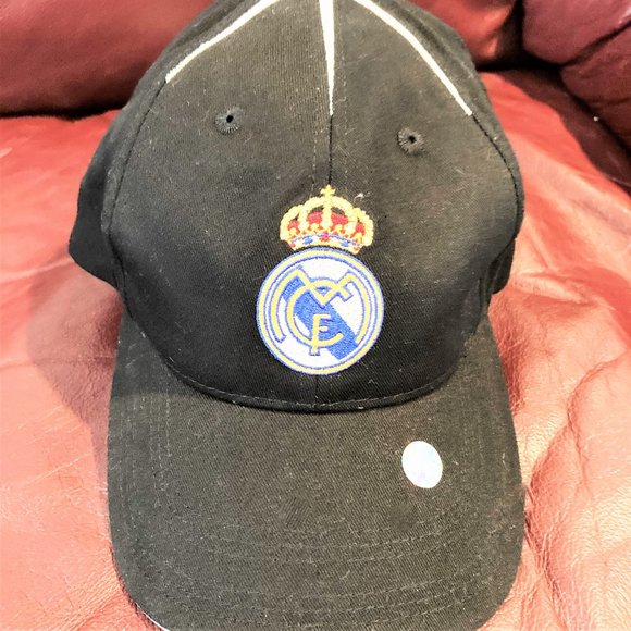 NWT Hat cap Soccer Real Madrid 367793 Adidas Official OSFA Black Crown BID?… - Picture 2 of 4